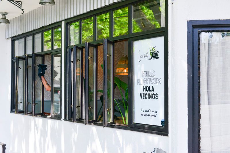Why Lenox Belongs On Every Seattle Visitor's Must-Eat List