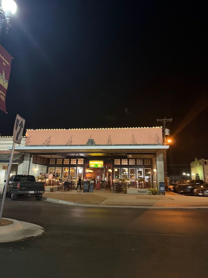 Why Lockhart Is The Perfect Home For This Kind Of Place