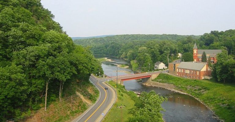 Why New York Locals Are Obsessed With This Bohemian Hudson Valley Destination