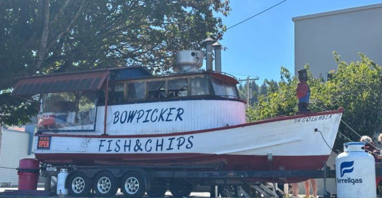 Why People Travel Beyond Portland For These 12 Classic Oregon Comfort Food Favorites