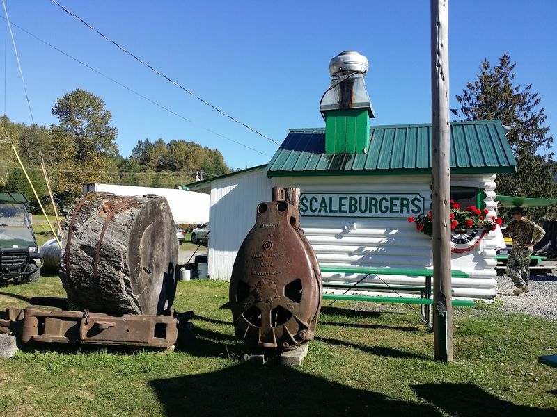 Why Scale Burgers Belongs On Your Mount Rainier Itinerary