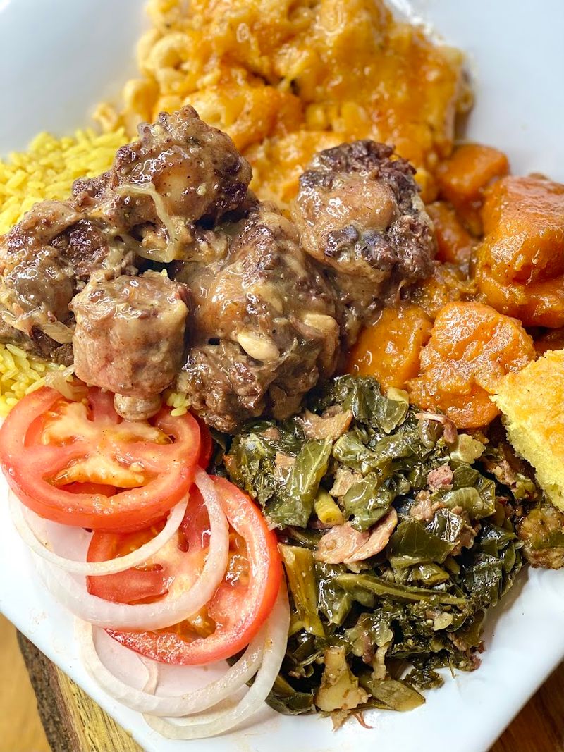 Why Southern And Savory Belongs On Your Auburn Must-Visit List