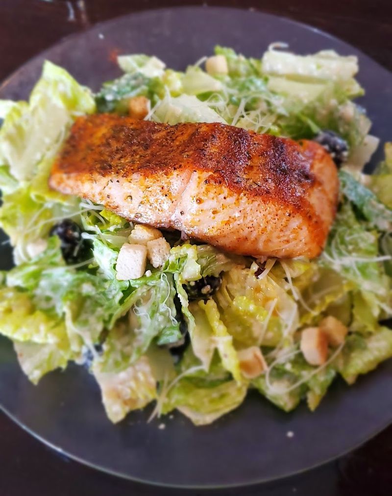 Why Storrowton Tavern Is The Right Call For Father's Day