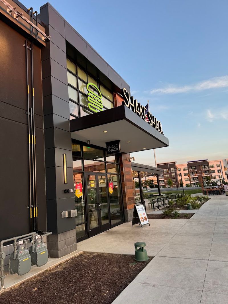 Why Tanger Nashville Belongs On Every Smart Shopper's List