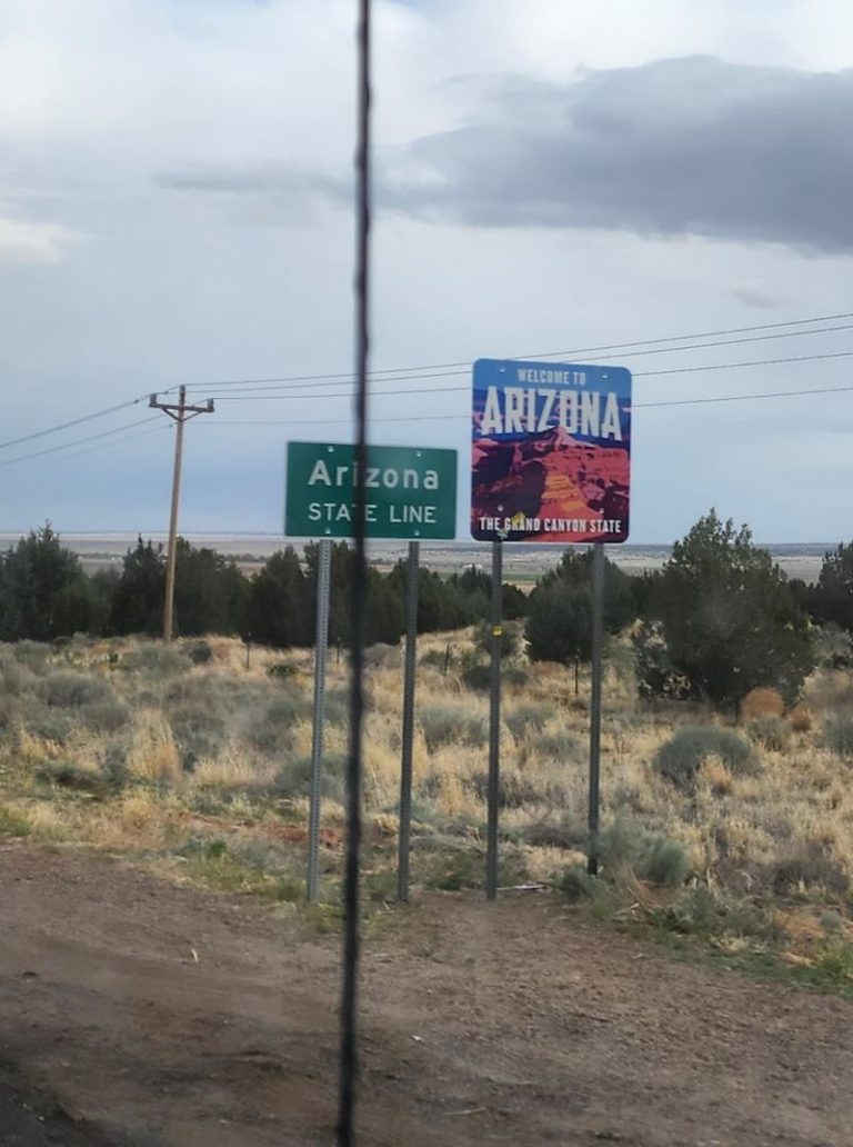 Why The Best Sight In The World Is A Road Sign Saying Welcome To Arizona