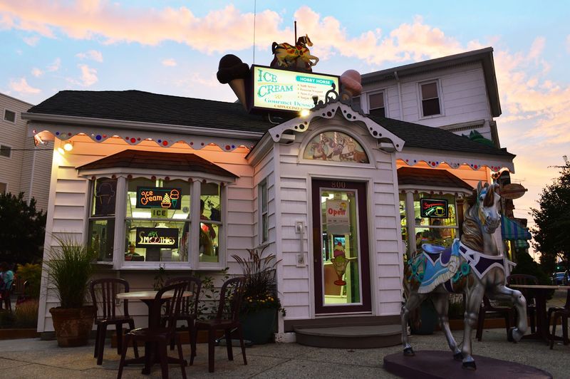 Why The Hobby Horse Belongs On Every Shore Trip Itinerary