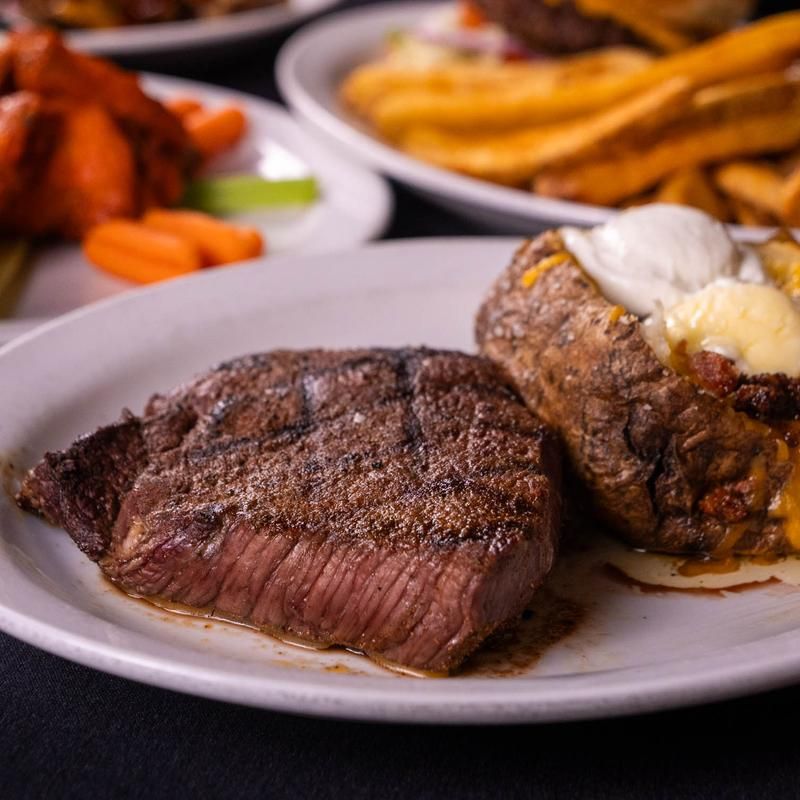 Steaks That Visitors Travel Across State Lines To Order Again