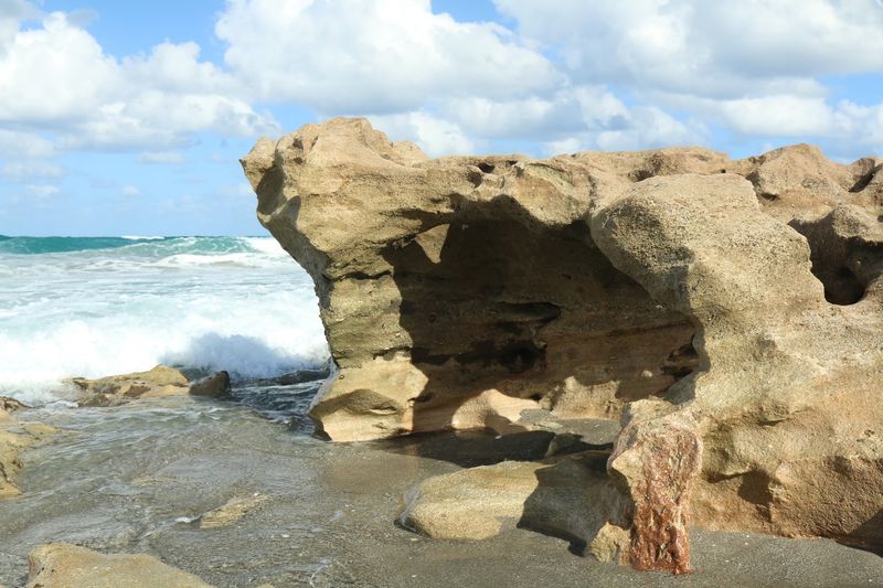 Why The Rock Formations Trap Treasures