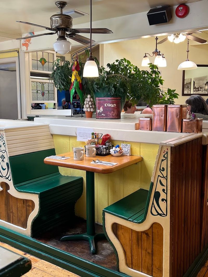 A Spot That Works For Every Kind of Table