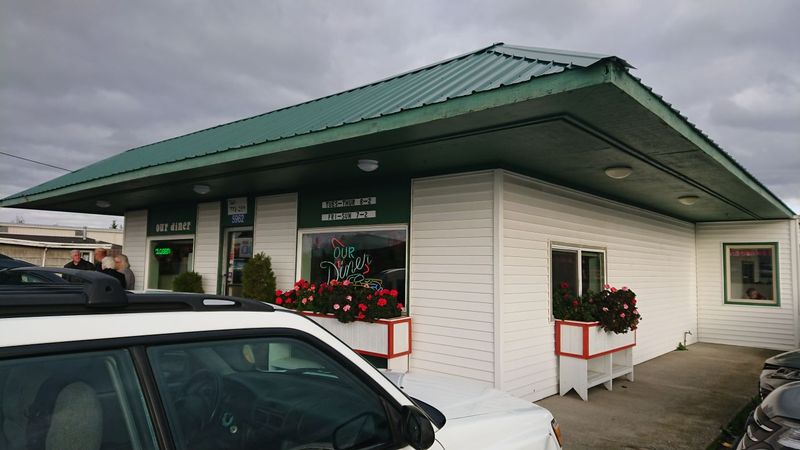 Why This Bellingham Diner Keeps Drawing People Back