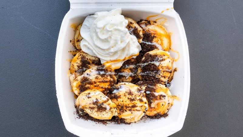 Why This Dessert Bar Feels Like A Mini Celebration
