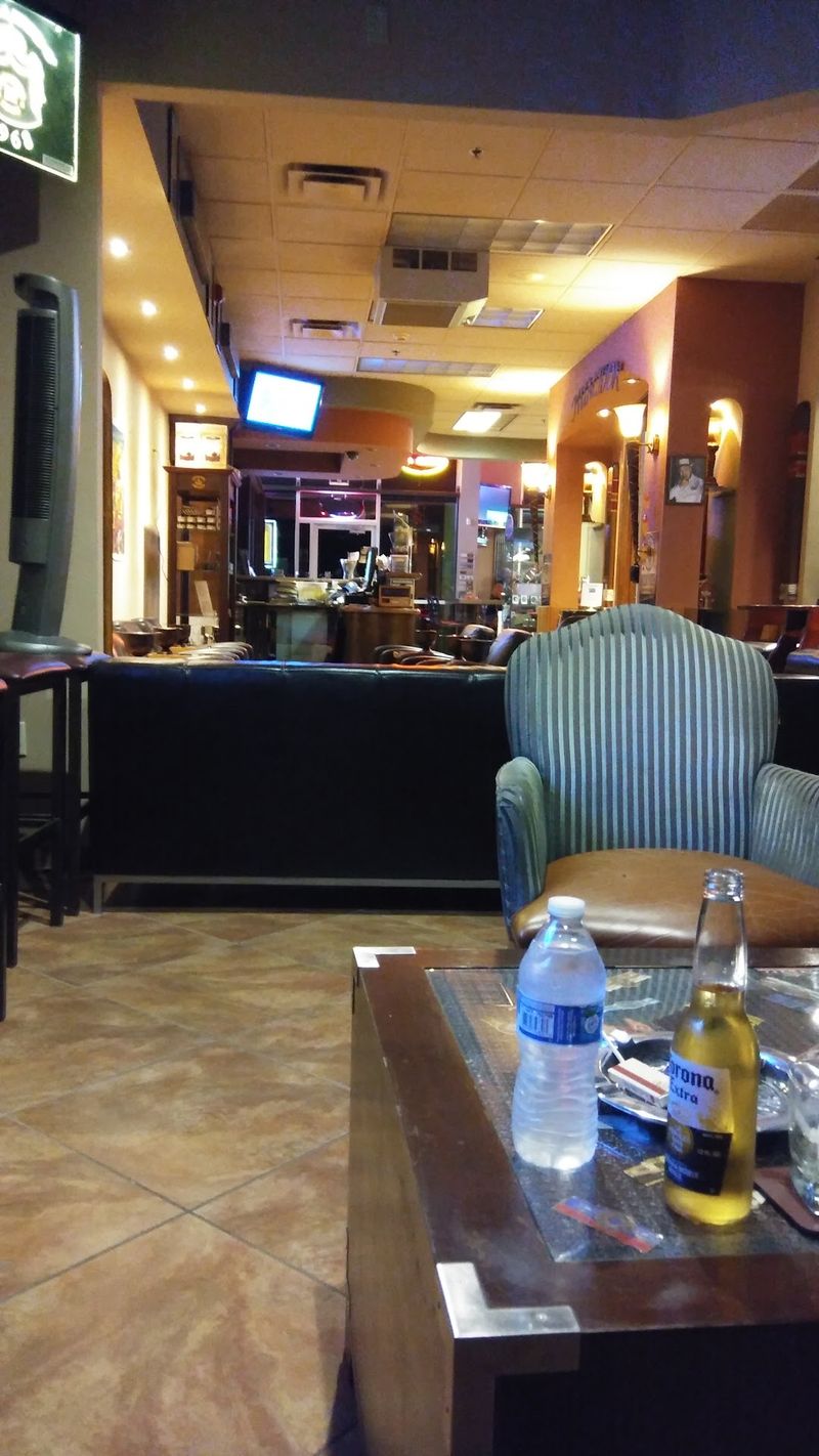 Why This Easygoing Lounge Earns A Spot On Your Weekend List