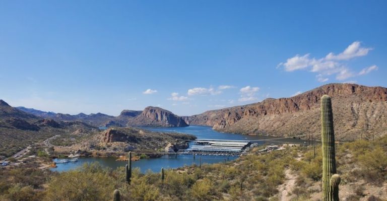 Why This Fish Camp In Apache Junction Is The Most Arizona Day Trip You’ll Ever Take