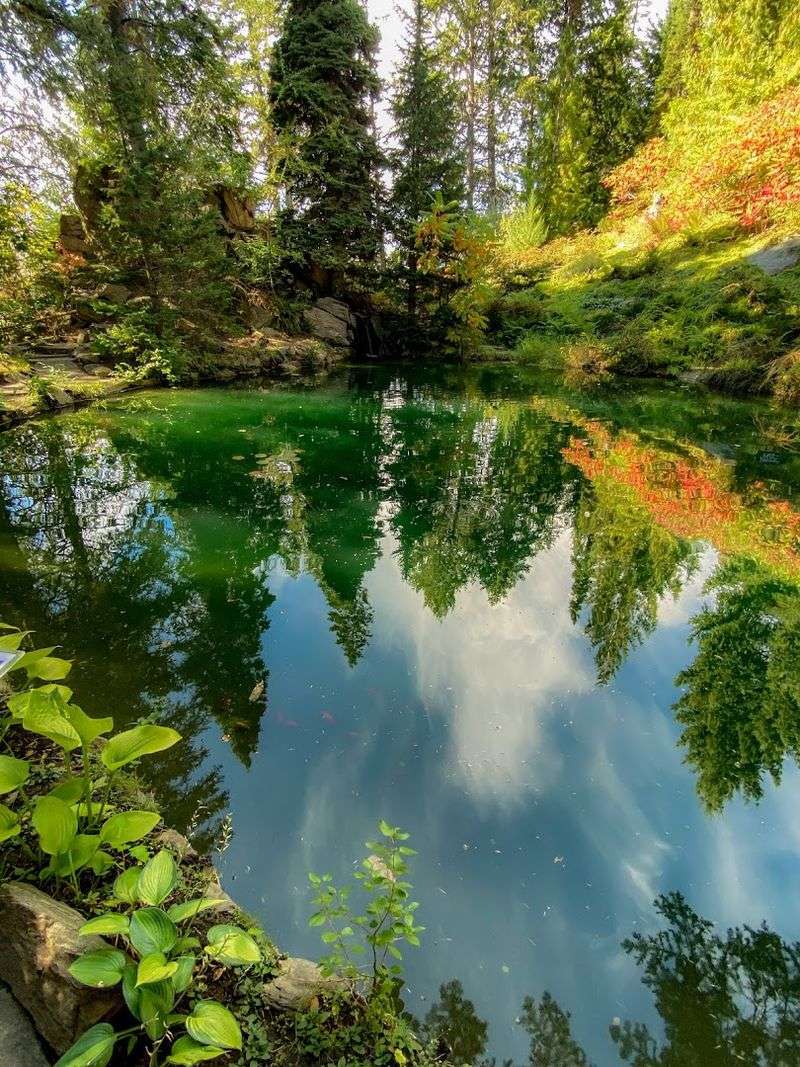 Why This Garden Walk Belongs on Your Summer List Why This Garden Walk Belongs on Your Summer List
