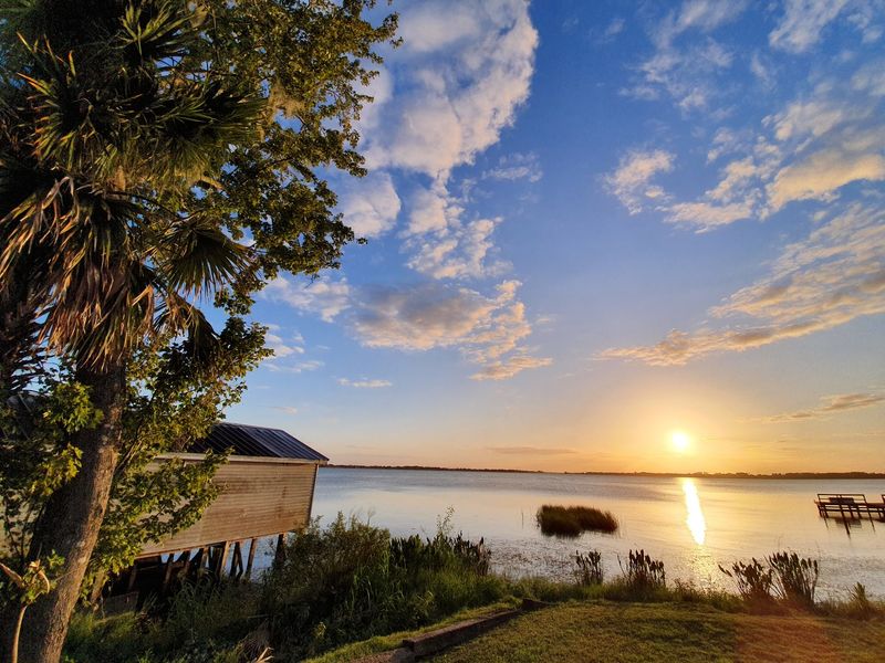 Why This Lake Town Earns A Spot On Your Weekend List