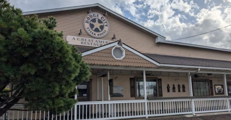 Why This Pennsylvania Steakhouse Refuses To Update Its Opening Day Recipes