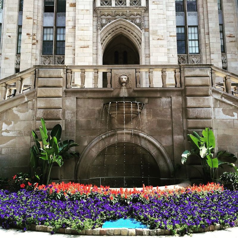 Why This Pittsburgh Landmark Continues To Inspire Visitors Decades Later