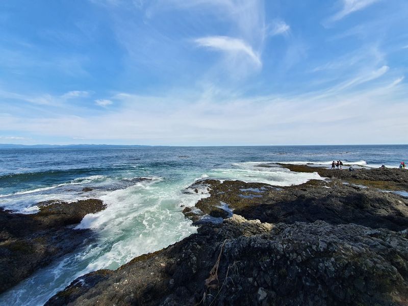 Why This Quiet Cove Deserves Your Weekend