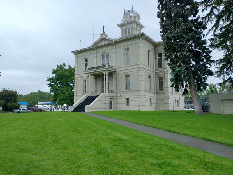 Why This Quiet Town Keeps Winning People Over