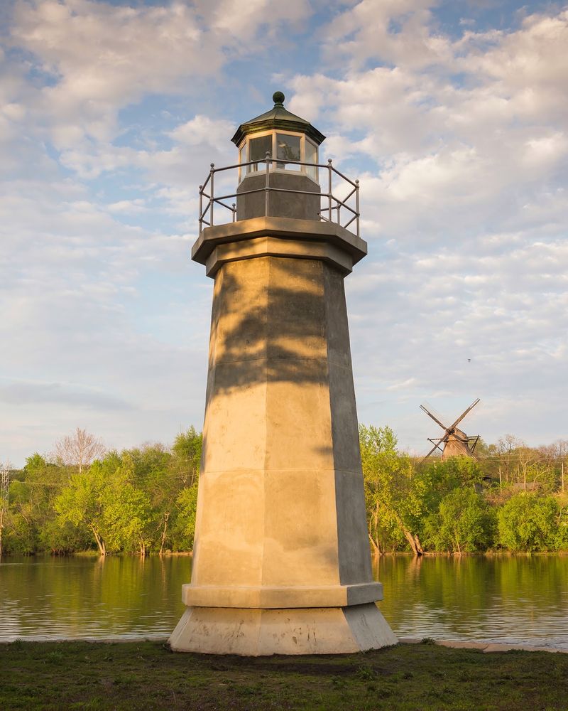 Why This Riverside Gem Is Worth the Trip