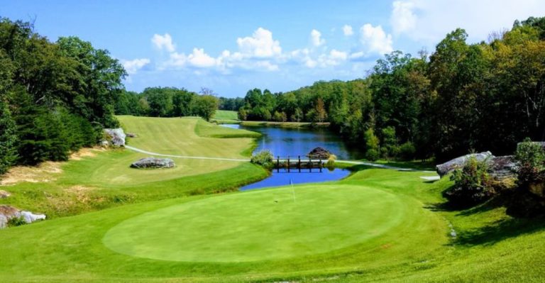 Why This Tennessee Golf Course Is Considered The Most Beautiful In The Country
