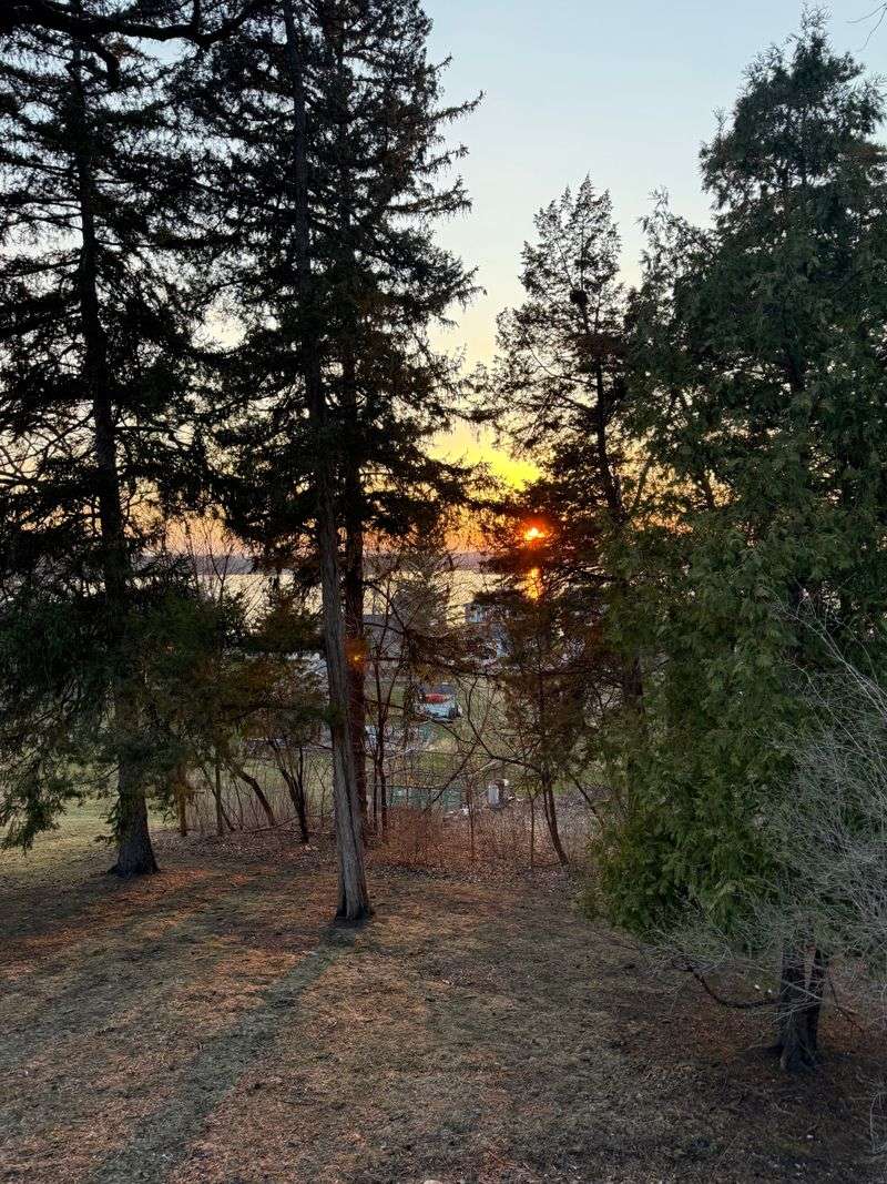 Lakeshore Location with Sunset Views