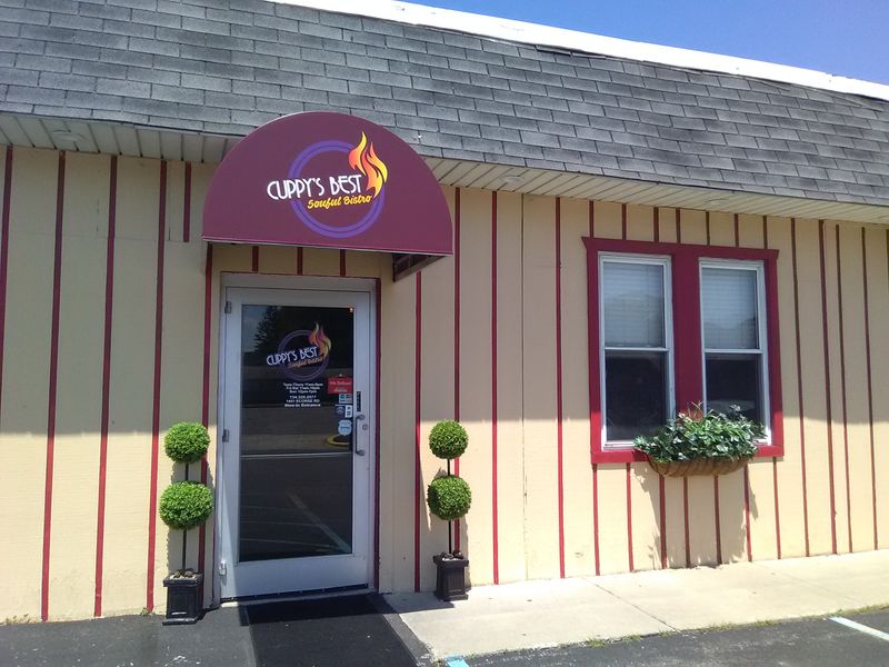 The Booth Seating That Makes Every Meal Feel Personal