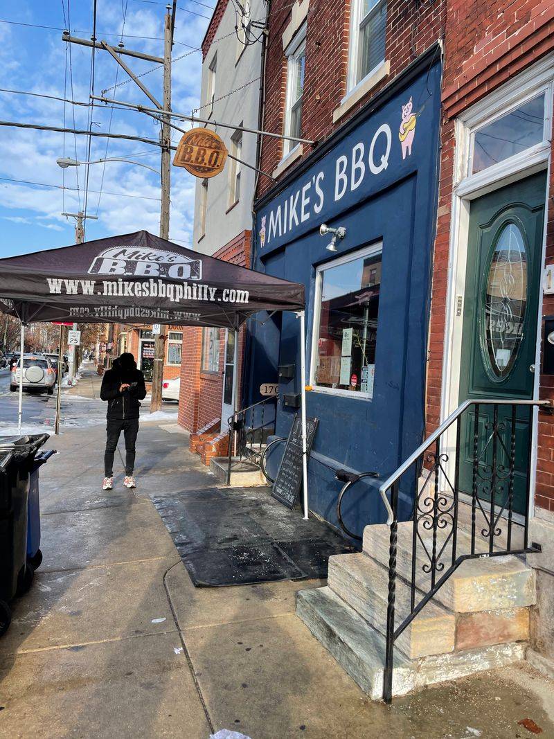 Full Bellies And Happy Hearts