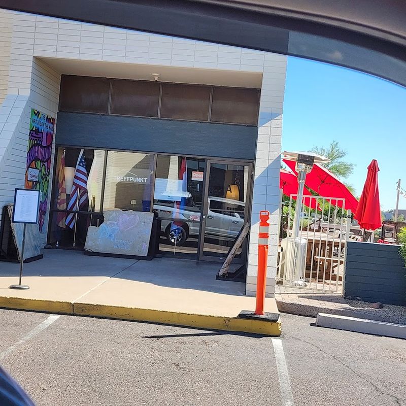 Why Zum Treffpunkt Is A True Arizona Favorite