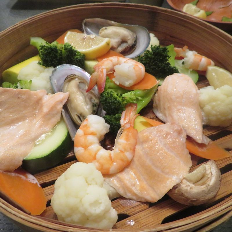 Minato Sushi & Seafood Buffet: Fresh Fish Paradise