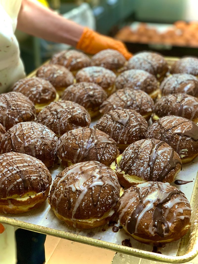 Wiklanski's Bakery, Elmwood Park, IL Wiklanski's Bakery, Elmwood Park, IL