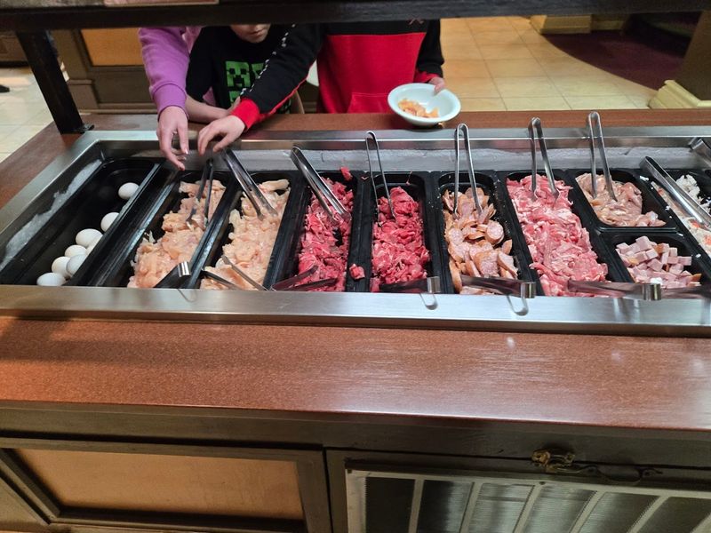 Ghengis Khan Mongolian BBQ All You Can Eat (Midland)