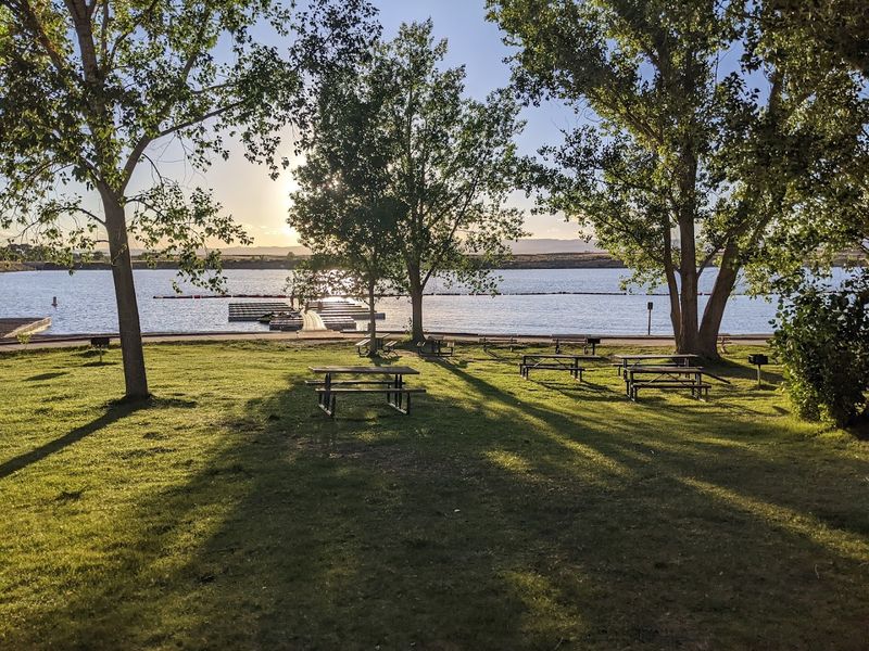 Picnicking With a View That Does the Heavy Lifting