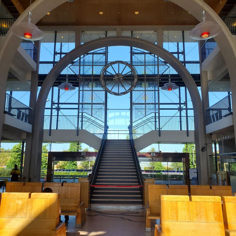 Amtrak Cascades — Winter Scenic Ride