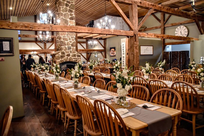 The Wooden Spoon, Gentry