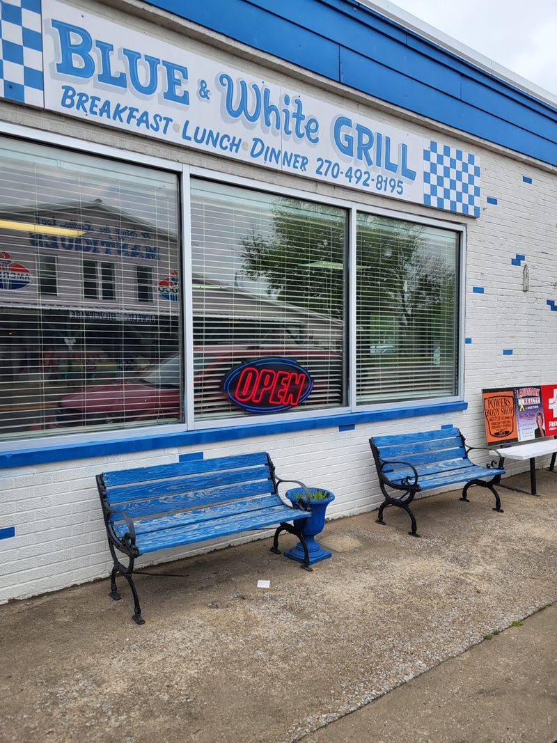 Blue & White Grill – Hazel