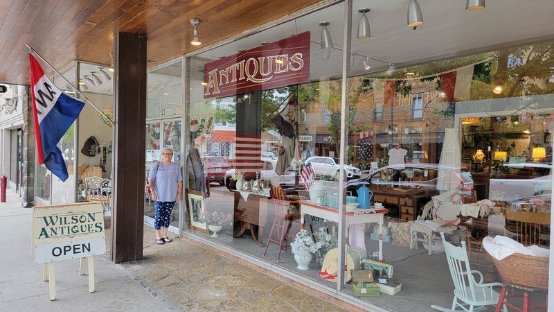 Wilson Antiques Wilson Antiques