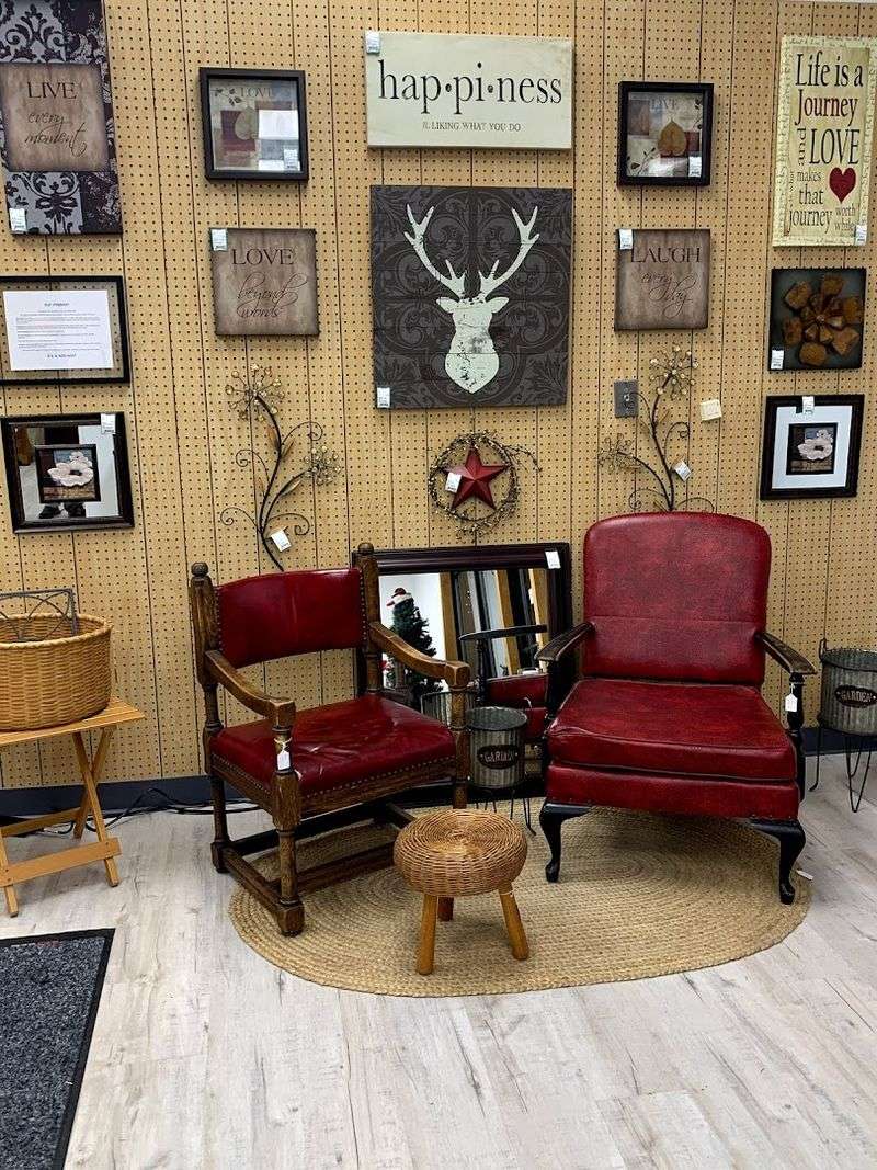 Win-Win Thrift Store, Brewer Win-Win Thrift Store, Brewer