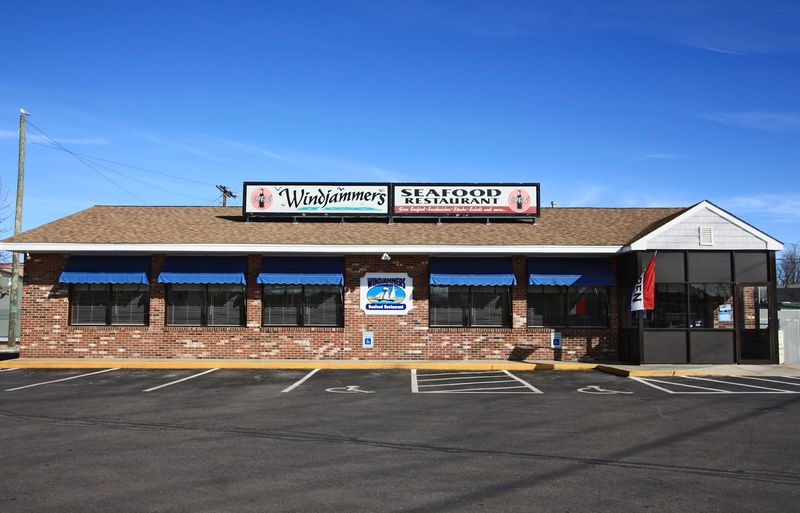 Windjammers Seafood Restaurant