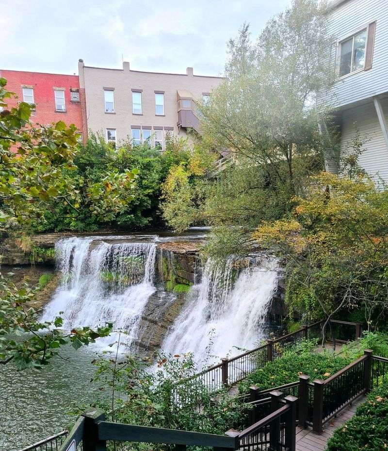 Taste Local At Jeni’s And Popcorn Shop