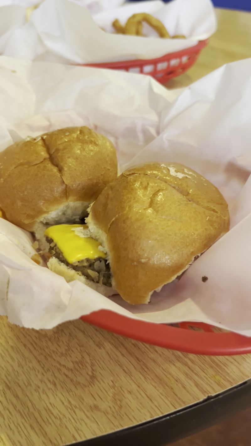 Windy City Sliders Worth The Hype Windy City Sliders Worth The Hype
