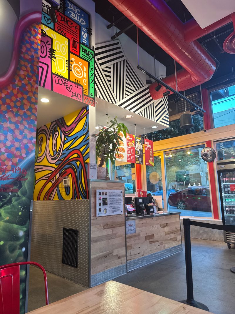 Dave's Hot Chicken (Seattle)