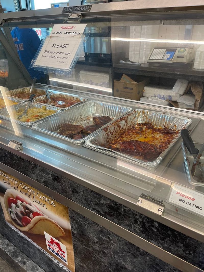 Wings And Sides That Hold Their Own Against Specialty Restaurants