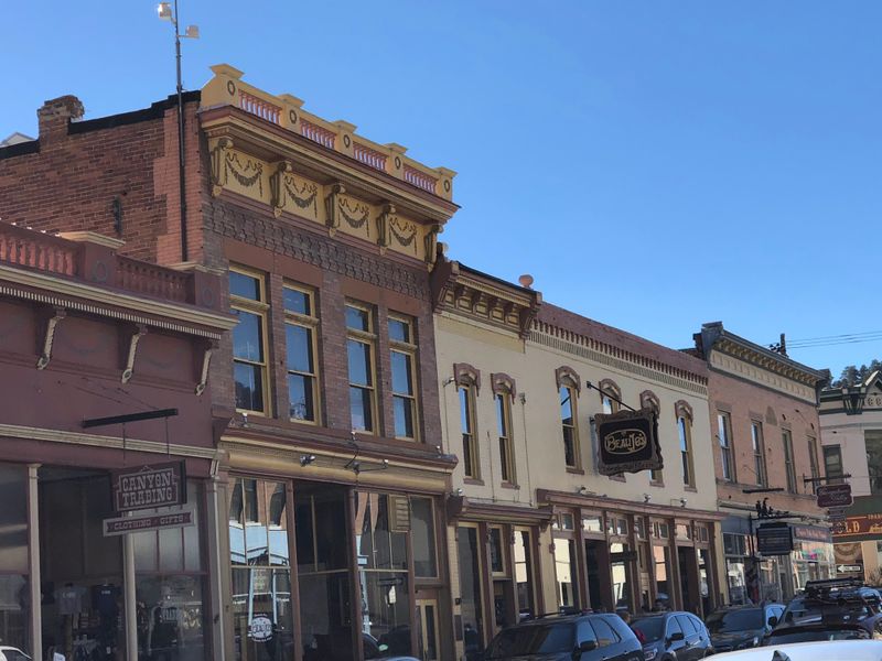 Historic Idaho Springs Setting