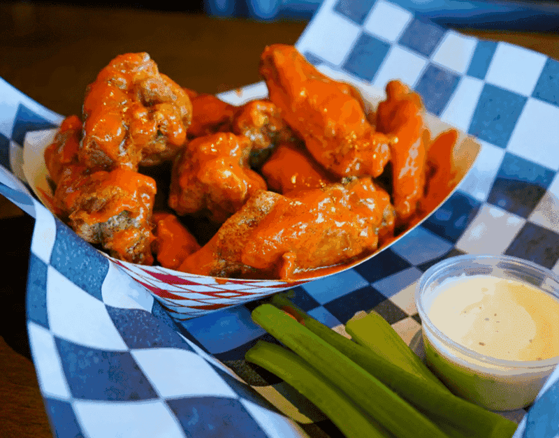 Wings Sports Bar & Grill, Maple Heights