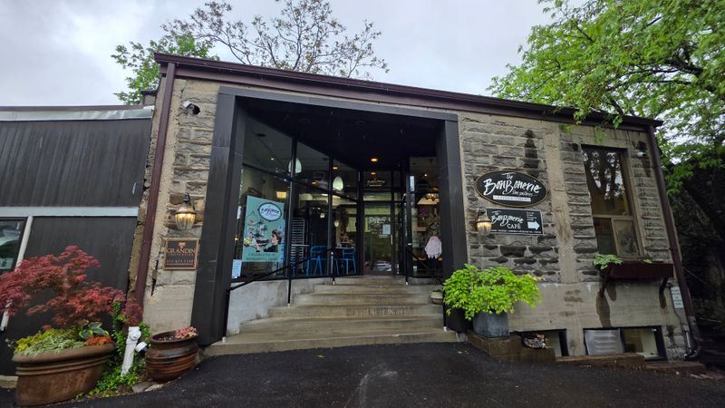 The BonBonerie – Cincinnati Oakley