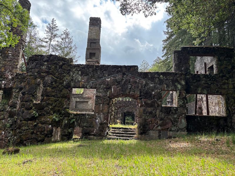 Wolf House Ruins