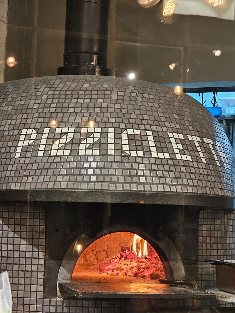 Diavola Pizza That Brings The Heat