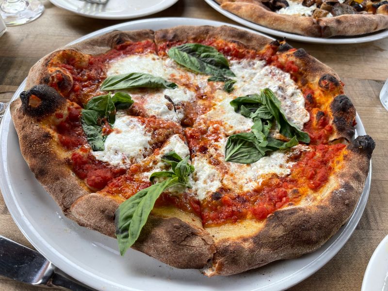 The Margherita Pizza Keeps Winning Hearts and Reviews