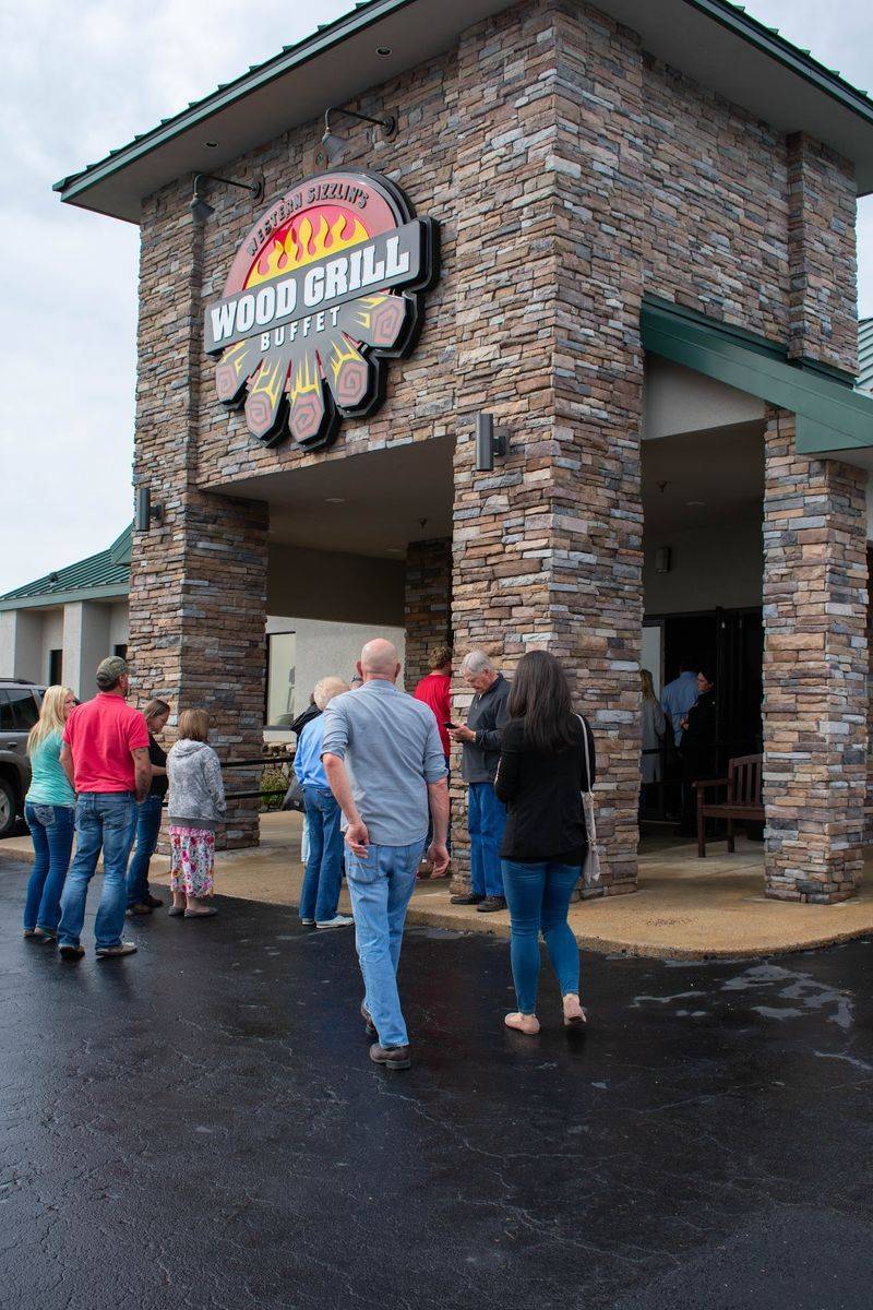Wood Grill Buffet, Benton